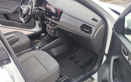 Volkswagen Polo VI (EU Market), 2021 год, 1 950 000 рублей, 4 фотография