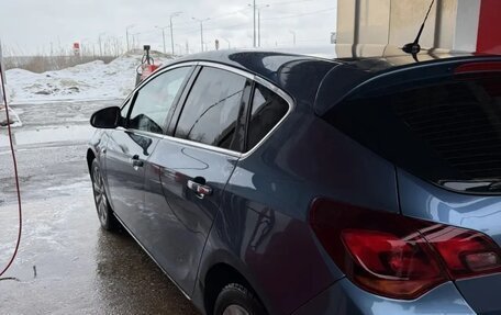 Opel Astra J, 2013 год, 550 000 рублей, 13 фотография