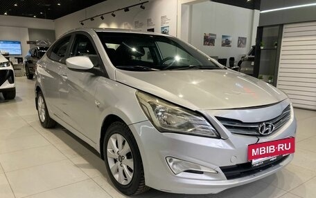 Hyundai Solaris II рестайлинг, 2016 год, 929 000 рублей, 3 фотография