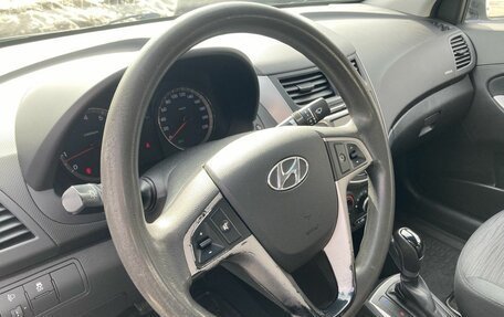 Hyundai Solaris II рестайлинг, 2016 год, 929 000 рублей, 13 фотография