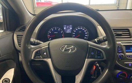 Hyundai Solaris II рестайлинг, 2016 год, 929 000 рублей, 14 фотография