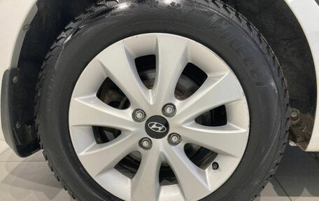 Hyundai Solaris II рестайлинг, 2016 год, 929 000 рублей, 18 фотография