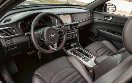 KIA Optima IV, 2017 год, 1 795 000 рублей, 13 фотография