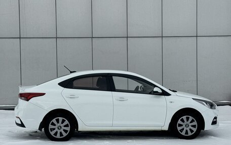 Hyundai Solaris II рестайлинг, 2018 год, 1 295 000 рублей, 5 фотография