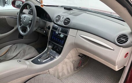 Mercedes-Benz CLK-Класс, 2004 год, 790 000 рублей, 9 фотография