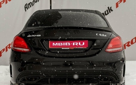 Mercedes-Benz C-Класс, 2017 год, 2 900 000 рублей, 6 фотография