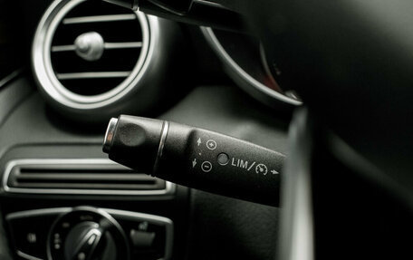 Mercedes-Benz C-Класс, 2017 год, 2 900 000 рублей, 18 фотография