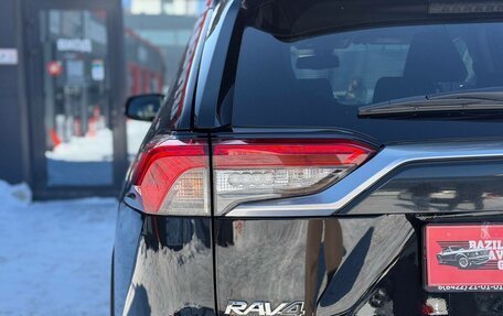 Toyota RAV4, 2020 год, 3 550 000 рублей, 10 фотография