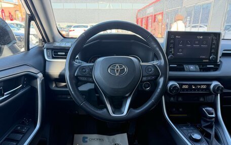 Toyota RAV4, 2020 год, 3 550 000 рублей, 15 фотография