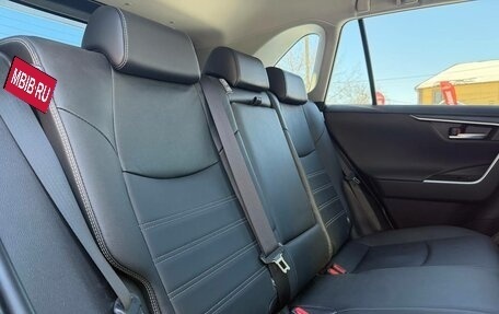 Toyota RAV4, 2020 год, 3 550 000 рублей, 32 фотография