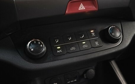 KIA Sportage III, 2011 год, 850 000 рублей, 17 фотография