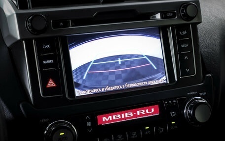 Toyota Land Cruiser Prado 150 рестайлинг 2, 2016 год, 3 685 000 рублей, 18 фотография