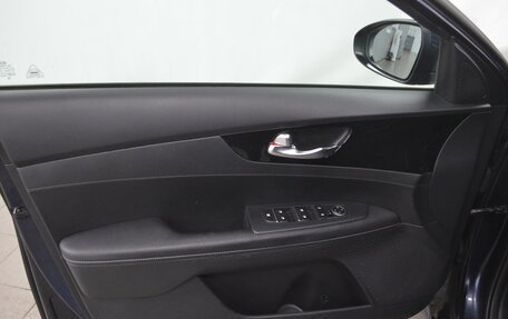 KIA Cerato IV, 2021 год, 1 870 000 рублей, 15 фотография