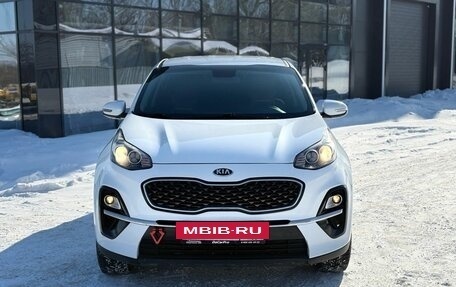 KIA Sportage IV рестайлинг, 2019 год, 2 050 000 рублей, 2 фотография