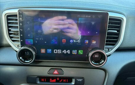 KIA Sportage IV рестайлинг, 2019 год, 2 050 000 рублей, 8 фотография