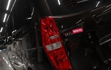 Hyundai H-1 II рестайлинг, 2018 год, 3 000 000 рублей, 26 фотография