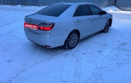 Toyota Camry, 2018 год, 2 150 000 рублей, 7 фотография