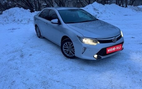 Toyota Camry, 2018 год, 2 150 000 рублей, 11 фотография