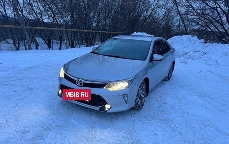 Toyota Camry, 2018 год, 2 150 000 рублей, 13 фотография