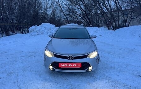 Toyota Camry, 2018 год, 2 150 000 рублей, 12 фотография