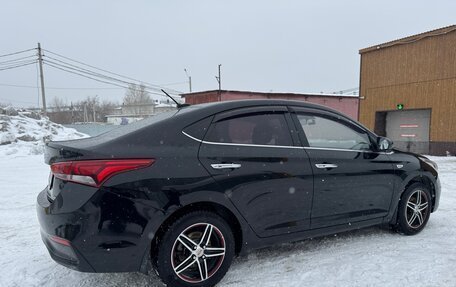 Hyundai Solaris II рестайлинг, 2017 год, 1 340 000 рублей, 8 фотография