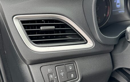 Hyundai Solaris II рестайлинг, 2017 год, 1 340 000 рублей, 11 фотография