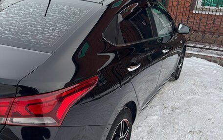 Hyundai Solaris II рестайлинг, 2017 год, 1 340 000 рублей, 34 фотография