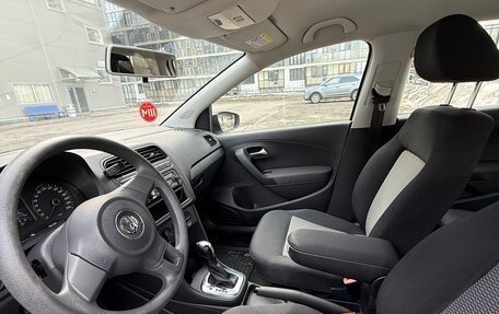 Volkswagen Polo VI (EU Market), 2011 год, 440 000 рублей, 8 фотография