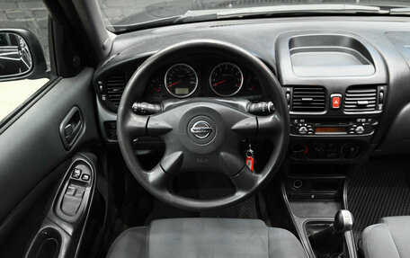 Nissan Almera, 2005 год, 350 000 рублей, 10 фотография