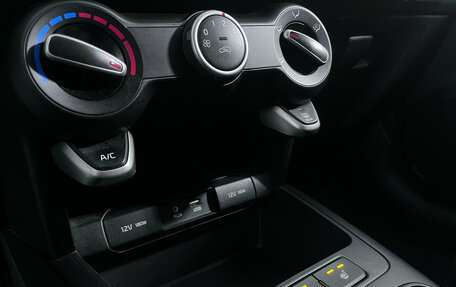 KIA Rio IV, 2018 год, 1 268 000 рублей, 11 фотография