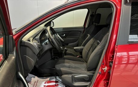 Renault Sandero II рестайлинг, 2014 год, 899 000 рублей, 11 фотография