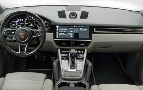 Porsche Cayenne III, 2019 год, 8 290 000 рублей, 15 фотография