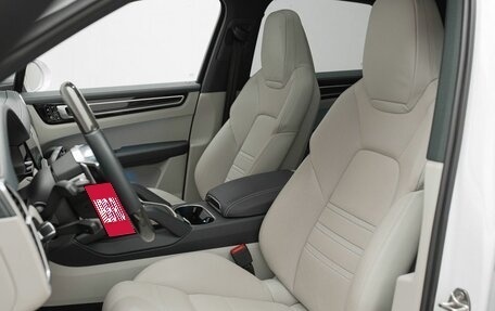 Porsche Cayenne III, 2019 год, 8 290 000 рублей, 29 фотография