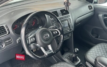 Volkswagen Polo VI (EU Market), 2018 год, 1 285 000 рублей, 4 фотография