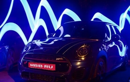 MINI Hatch, 2019 год, 2 500 000 рублей, 13 фотография