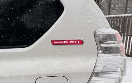 Toyota Land Cruiser Prado 150 рестайлинг 2, 2010 год, 2 600 000 рублей, 5 фотография