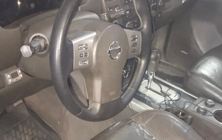 Nissan Pathfinder, 2010 год, 1 300 000 рублей, 13 фотография