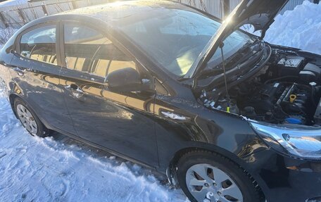 KIA Rio III рестайлинг, 2016 год, 1 300 000 рублей, 22 фотография