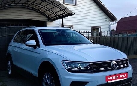 Volkswagen Tiguan II, 2017 год, 1 600 000 рублей, 3 фотография