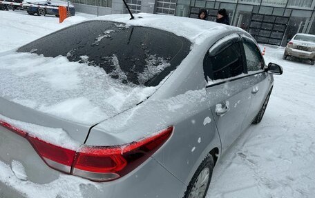 KIA Rio IV, 2018 год, 1 500 000 рублей, 2 фотография