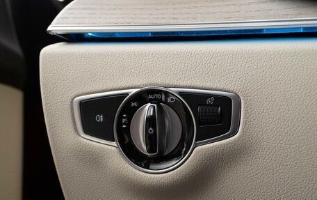 Mercedes-Benz E-Класс, 2019 год, 4 297 055 рублей, 22 фотография