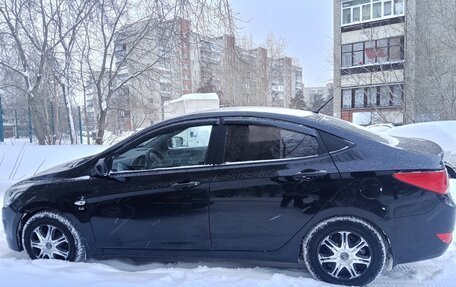 Hyundai Solaris II рестайлинг, 2016 год, 890 000 рублей, 1 фотография