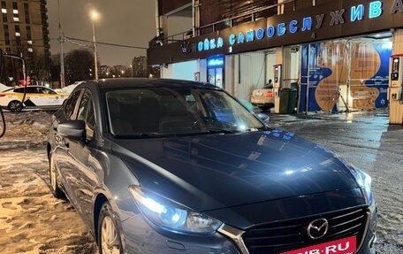 Mazda 3, 2018 год, 1 850 000 рублей, 2 фотография