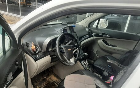 Chevrolet Orlando I, 2012 год, 800 000 рублей, 13 фотография