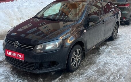 Volkswagen Polo VI (EU Market), 2011 год, 335 000 рублей, 1 фотография