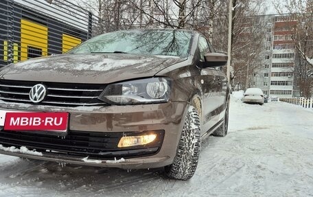 Volkswagen Polo VI (EU Market), 2016 год, 1 000 000 рублей, 1 фотография