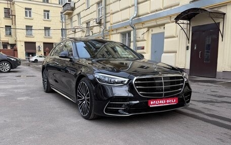 Mercedes-Benz S-Класс, 2021 год, 12 300 000 рублей, 1 фотография