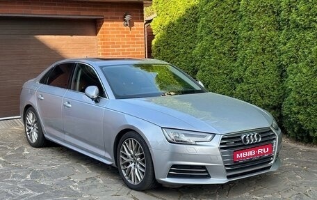 Audi A4, 2018 год, 2 950 000 рублей, 1 фотография