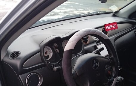 Mitsubishi Outlander III рестайлинг 3, 2006 год, 775 000 рублей, 8 фотография