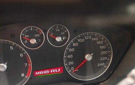 Ford Focus II рестайлинг, 2005 год, 420 000 рублей, 4 фотография